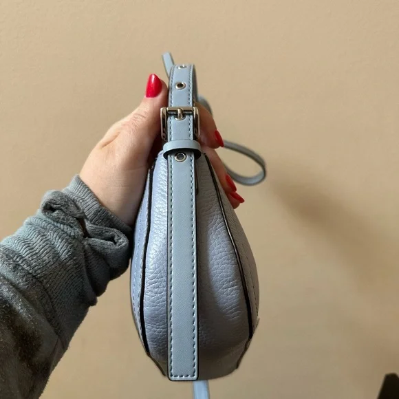 Michael Kors Camden MK Pouchette Crossbody Zip Bag Pale Blue Leather - Picture 5 of 8